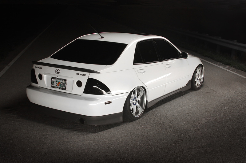 wealth, white, city, sports car, transportation, road, back, luxury, mode of transportation, stationary, nature, toy, Lexus, motor vehicle, white color