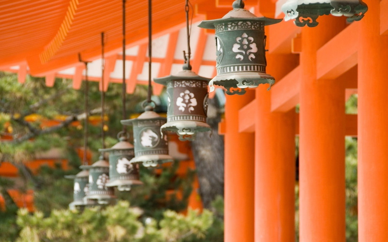 1080P, architecture, no people, electric lamp, architectural column, built structure, building exterior, day, lighting equipment, shrine, belief, white