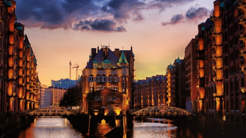 lights, architecture, cranes (machine), no people, waterfront, water, Hamburg, city, built structure, canal, cloud - sky, connection, evening, old building