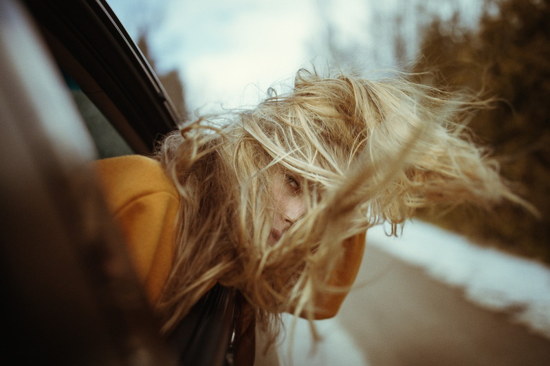 Marta Piekarz, contemplation, adult, human hair, one person, headshot, window, wind, hairstyle, 1080P, blond hair, beautiful woman, looking out window