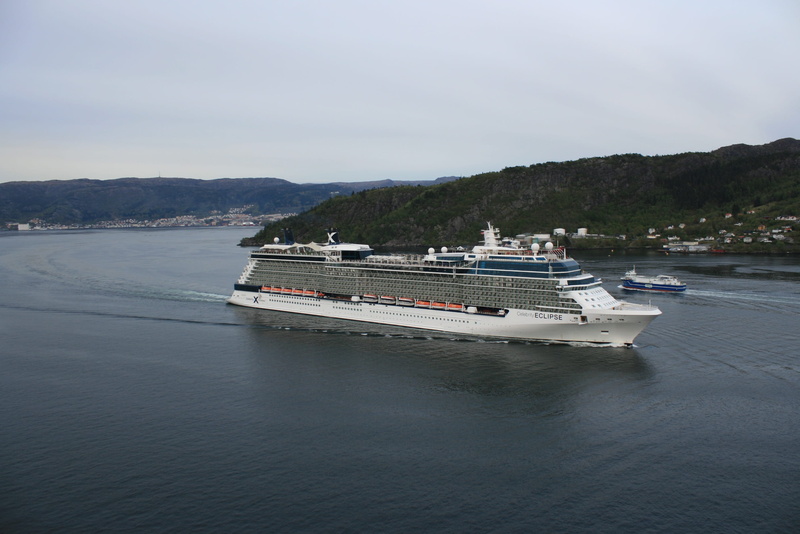 cruise ship, outdoors, ferry, bergen, travel, navigation, travel destinations, mountain, sky, Vessel, travel Locations, craft, water, Cruise, nature, norway