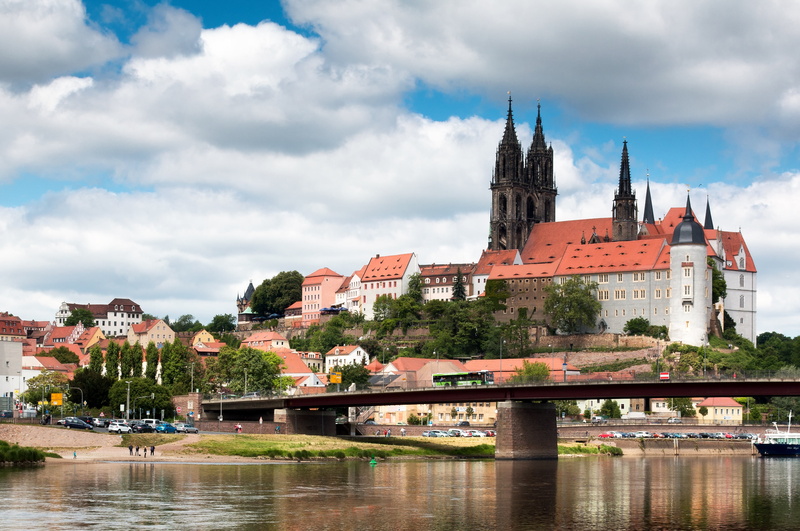 germany, building exterior, reflection, city, castle, travel destinations, place of worship, cloud - sky, tower, building, built structure, 2K, history