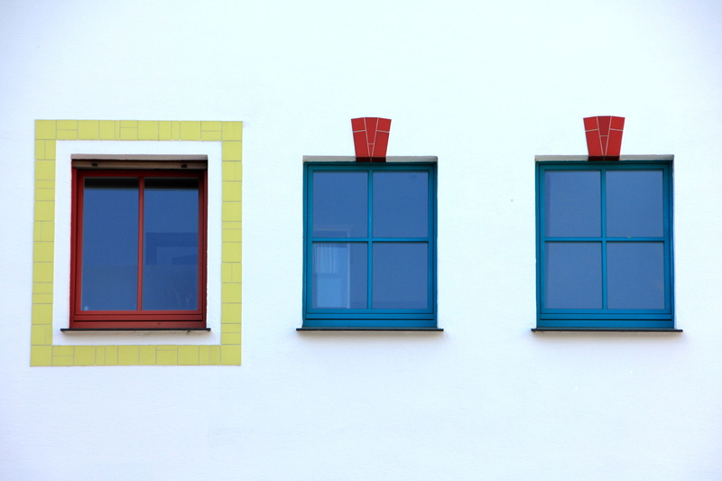 4K, Frame, city, Home, built structure, in a row, side by side, house, red, copy space, sash, two, multi colored, wall - Building Feature, Colorful, day