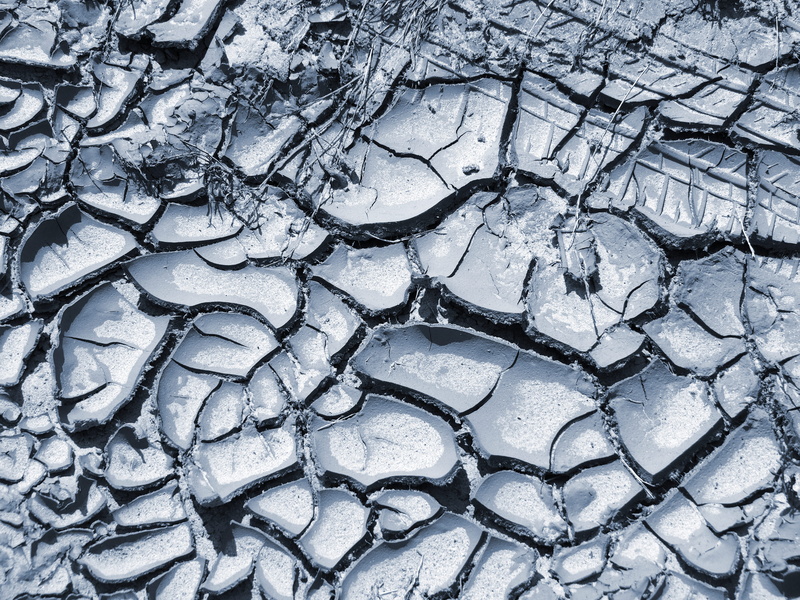 cold temperature, backgrounds, pattern, sand, day, skin, tar, mud, military, gray, 4K, crackled ground, coal, beauty in nature, wood, grey, field, environment