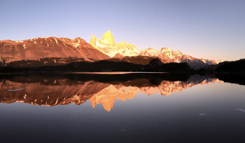 ocean, travel destinations, clear sky, idyllic, body, 2K, lake, sea, standing water, mountain range, tranquil scene, near, formation, sunrise, sky, no people