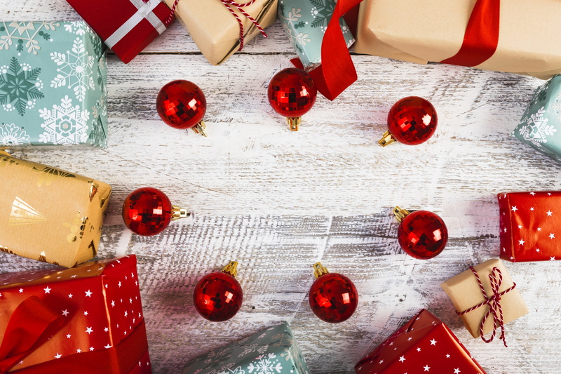 Christmas ornaments, Christmas, 2K, presents