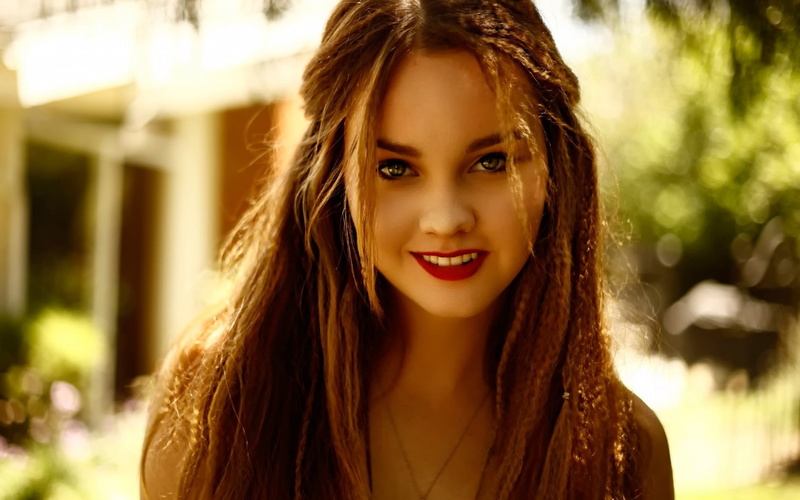 720P, portrait, Liana Liberato