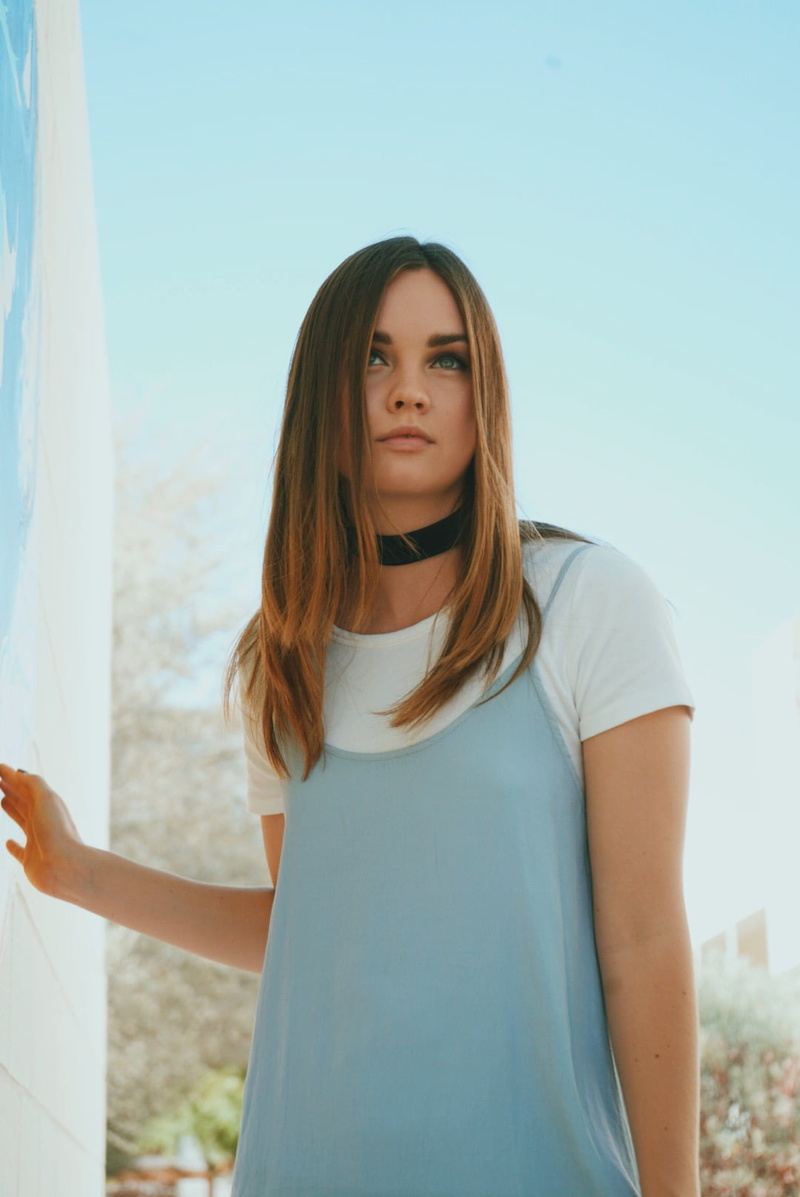 Liana Liberato, women, women outdoors, actress, choker, long hair, sky, brunette, 720P