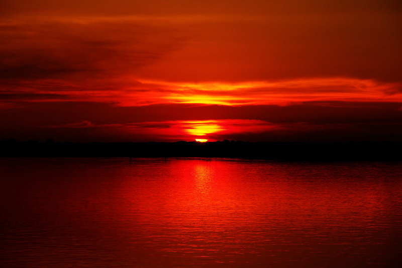 sun, sunset, holiday, dark, calm, people, saturated color, loneliness, water, nature, tranquility, no people, cloud - sky, beauty in nature, dramatic sky