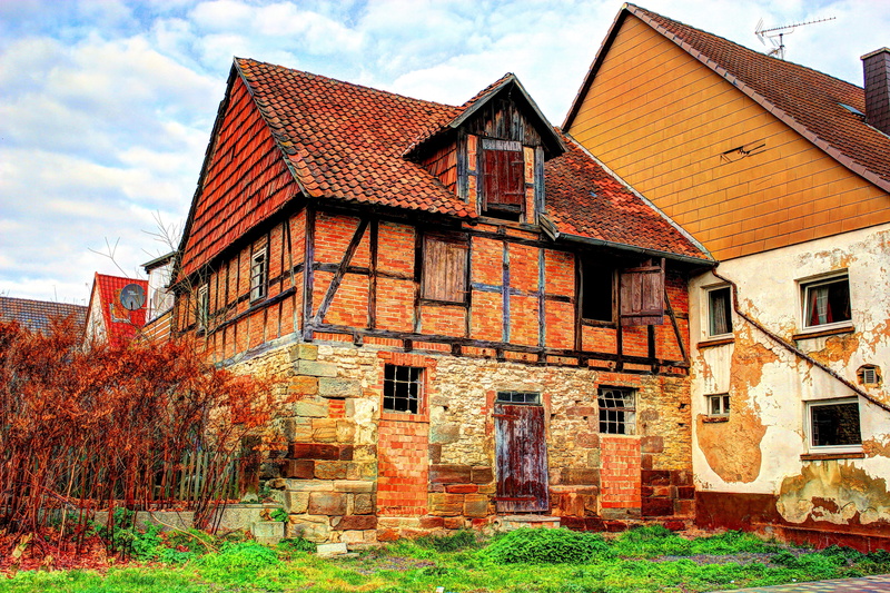 5K, built structure, residential district, building, door, nature, middle ages, small house, run down, brick wall, old town, brick, sky, colorful, roof