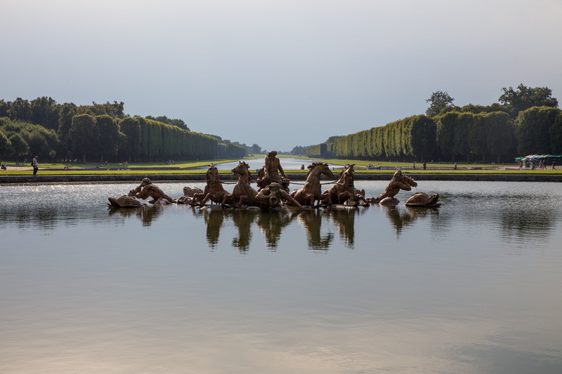 outdoor, park, reflection, fountain, lake, body, arrangement, waterfront, group of people, tree, beauty in nature, sculptures, trees, large group of people