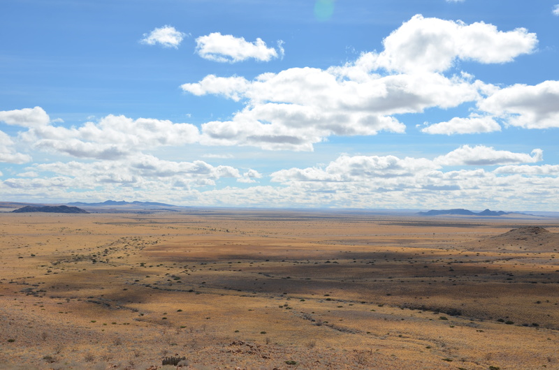 cloud, relaxation, mountain, scenics, environment, outdoors, climate, prairie, land, endless, semi-arid, colorful, non-urban scene, tranquility, sunny