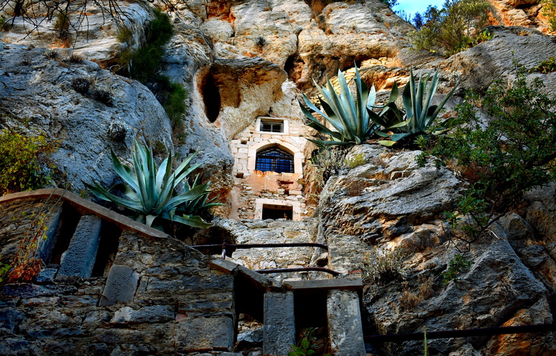 outdoors, the past, ancient civilization, building, sv, split, building exterior, jere, rock formation, architecture, croatia, ruined, history, cave, old ruin