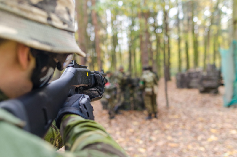 military, adults, day, woodland, black, landscape, soldiers, soldier, adult, nature, government, plant, armed, army, defense, target shooting, clothing