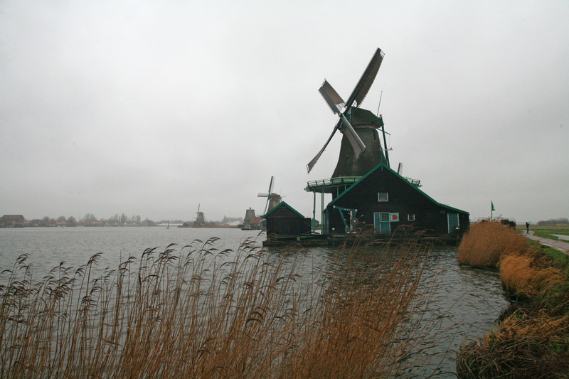 de kat, zaandam, windmill, daytime, Wind, body, water, near, 4K, Color, Converting, cultures, body of water, rural Scene, netherlands, watermill, nature