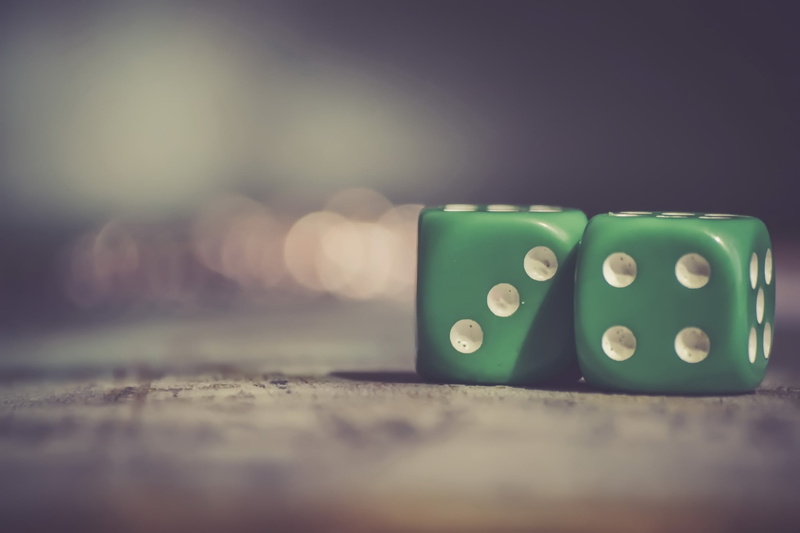 still life, depth of field, leisure games, table, indoors, geometric shape, filter, 1080P, copy space, macro, green, design, technology, wood - material