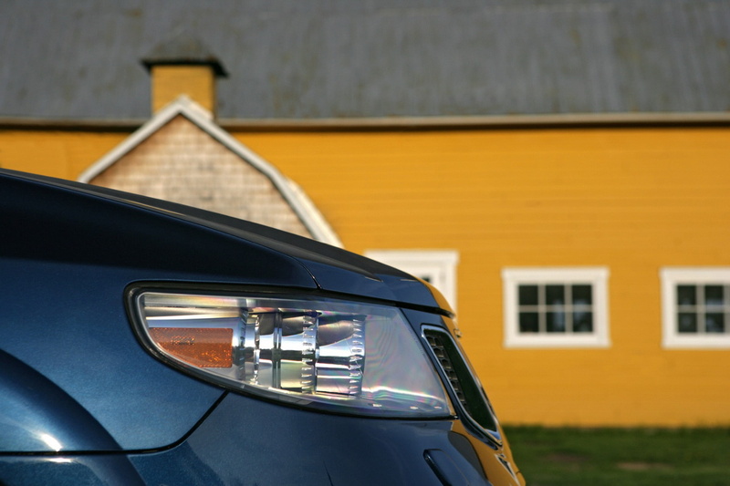 saab, yellow, x, close-up, mode of transportation, city, land vehicle, house, building exterior, transportation, no people, architecture, 1080P, motor vehicle
