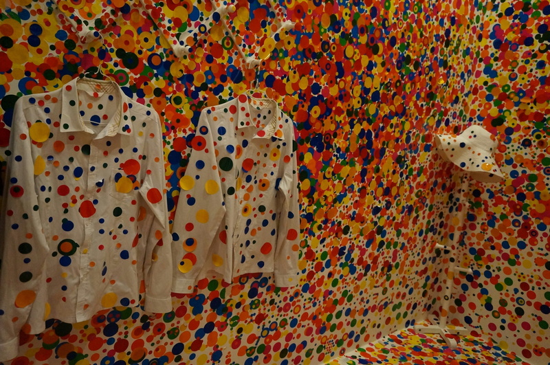 art and craft, wall - building feature, dot, close-up, multi colored, full frame, pattern, art gallery, still life, decoration, backgrounds, yayoi kusama