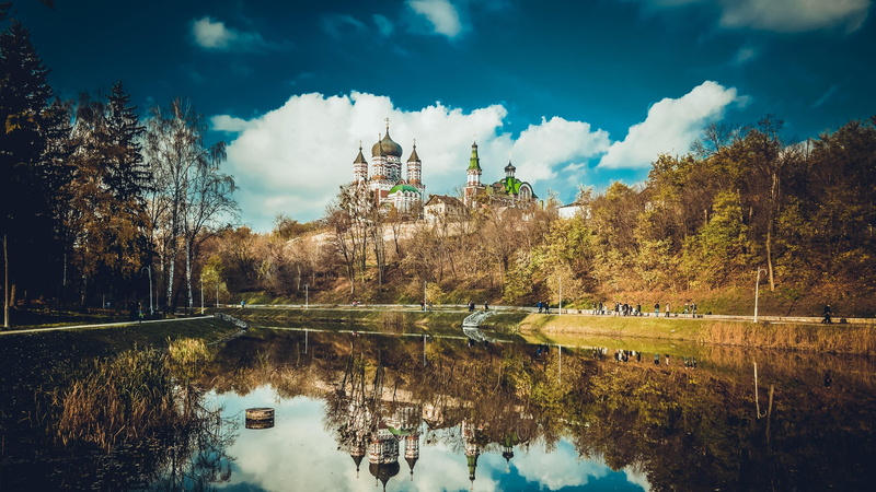 lake, reflection, pond, waterfront, reflected, outdoors, tranquil scene, tranquility, day, tree, feofaniya, no people, growth, architecture, cloud - sky