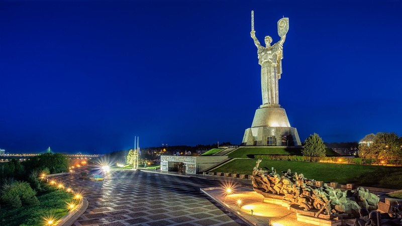 1080P, evening, monument, kiev, ukraina, motherland monument, dusk, the motherland monument, sculpture, night, statue, mother motherland