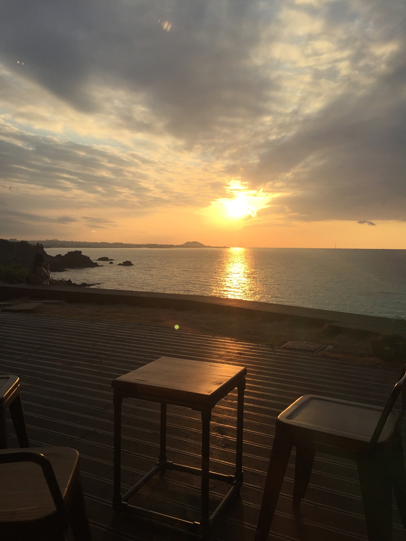 orange color, nature, cloud - sky, jeju island, glow, chair, horizon, horizon over water, seat, sea, beauty in nature, tranquility, sunset, outdoors, scenics - nature