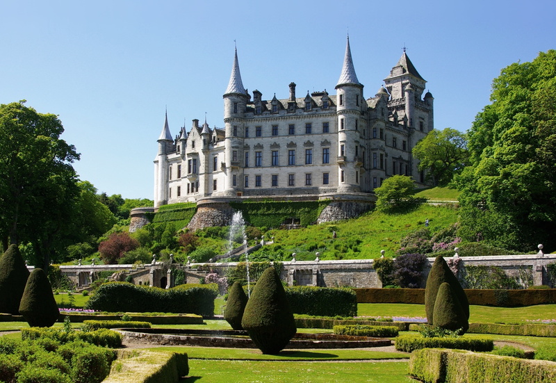 formal Garden, sky, park - Man Made Space, old, palace, garden, fountain, history, architecture, no people, 2K, gray, building, castle, built Structure