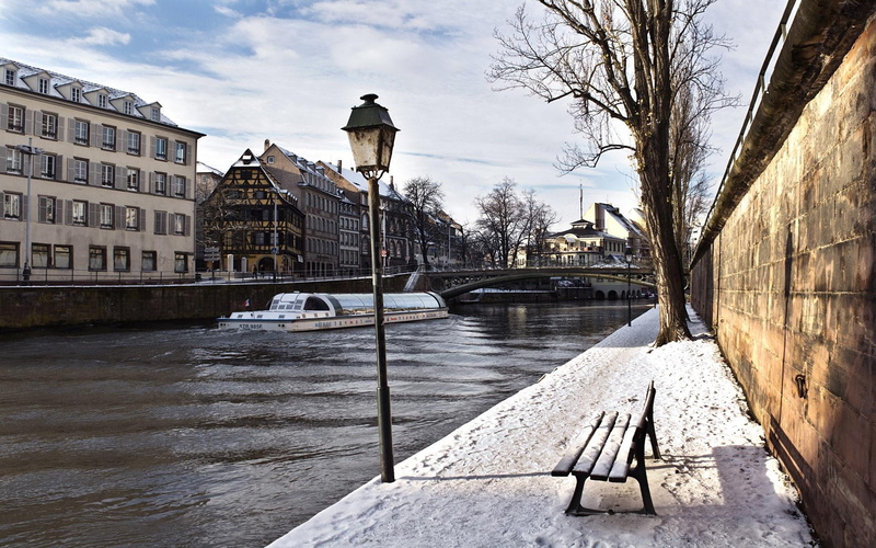 1080P, river, buildings, animals, bench, clouds, architecture, beautiful, city, strasbourg