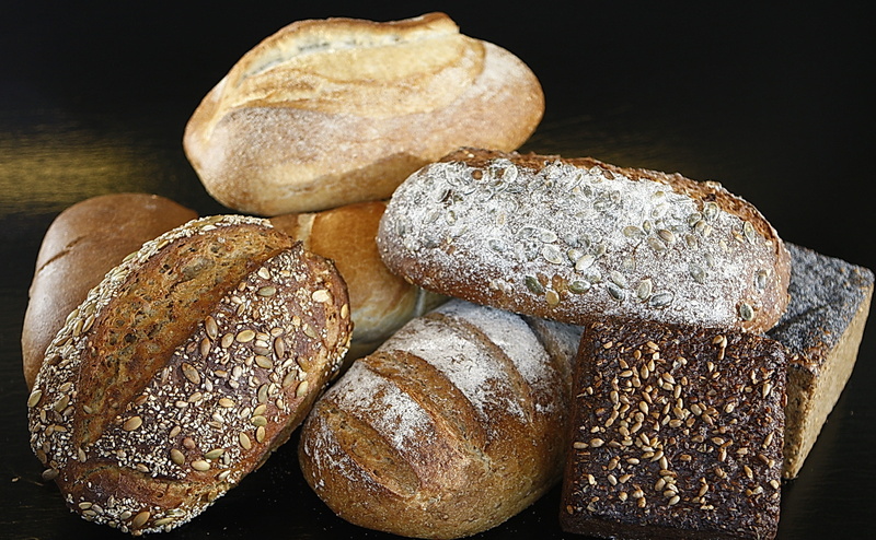 brown bread, cereal, black background, nutrition, brown, freshly baked, choice, sliced, bake, bread, wholegrain, rye, freshness, 2K, wheat, delicious