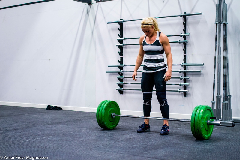 Woman sportsman, Ragnheidur Sara Sigmundsdóttir, blonde, weight lifting, way of life, 1080P, Crossfit
