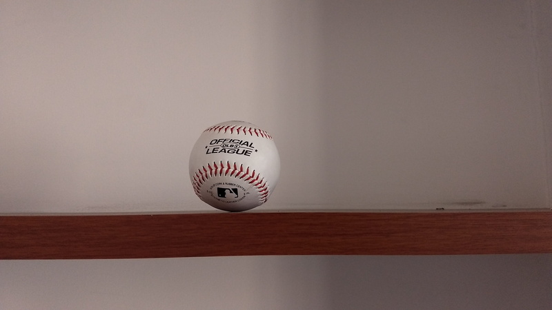 wood - material, team sport, baseball, team, baseball - ball, shelf, flooring, sports, pants, colombia, bogotá, jewelry, sport, home interior, brown, white color