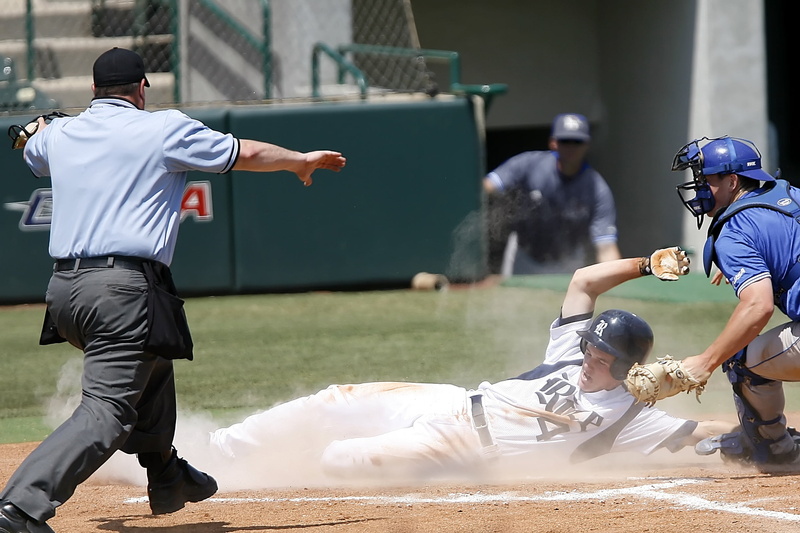 focus on foreground, team, outdoors, baseball catcher, score, men, people, baseball player, group of people, mid adult men, activity, aggression, runner
