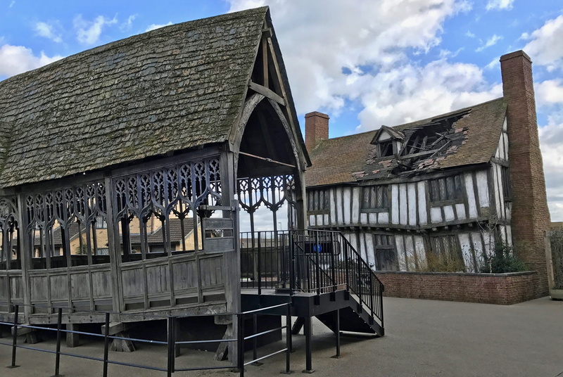 cloud - sky, film studios, building exterior, 2K, Sets, railing, no people, day, wood - material, Harry Potter, nature, house, architecture, in a row