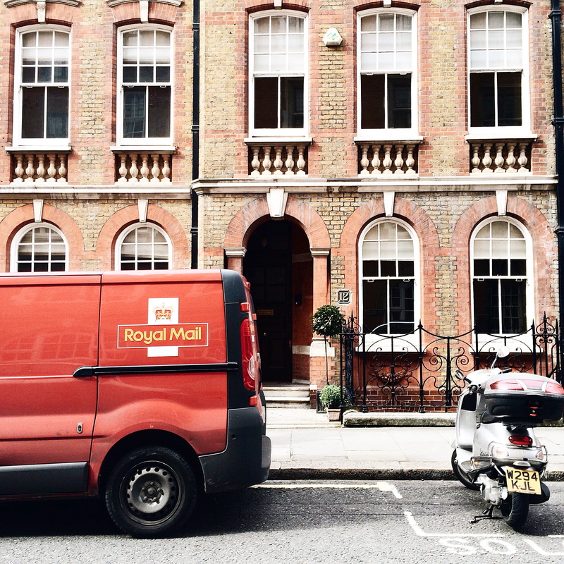 day, vehicles, building exterior, car, parked, transportation system, brown, land vehicle, urban, mode of transportation, motor scooter, near, 1080P, mail