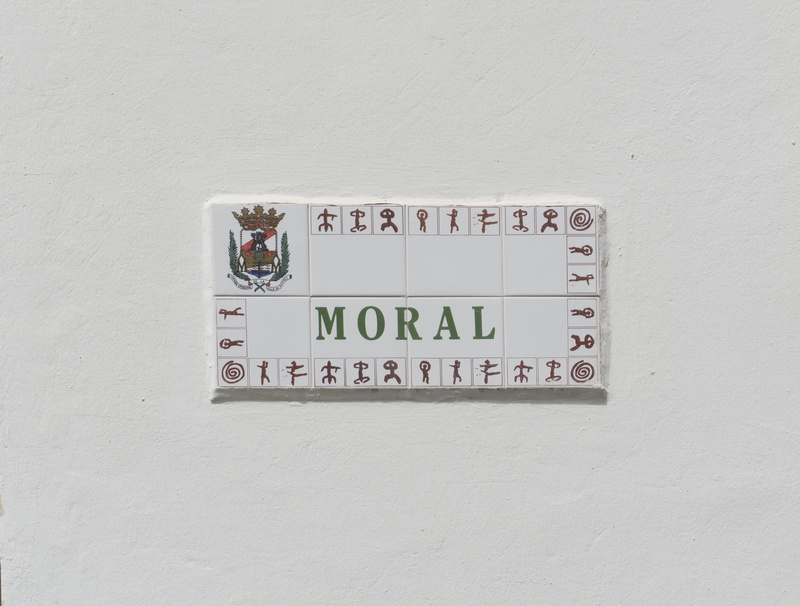 spain, moral, copy space, built structure, number, values, wall - building feature, non-western script, capital letter, street, close-up, morale, canary islands
