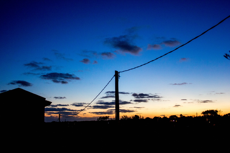 electricity pylon, power supply, beauty in nature, sunset, fuel and power generation, no people, electricity, 5K, rocha, puesta de sol, nature, sky, silhouette