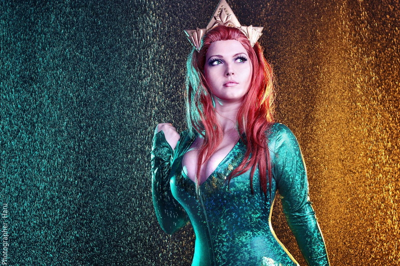 females, long hair, hair, beautiful woman, beauty, young women, movies, looking at camera, women, cosplay, adult, aquaman, standing, hairstyle, waist up