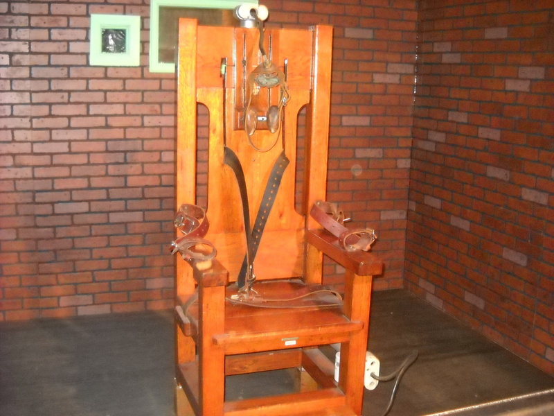 indoors, brick, punishment, killer, death, corporal, seat, crime, wooden, exterminate, day, criminal, enforcement, capital, brown, electrocution, glass - material