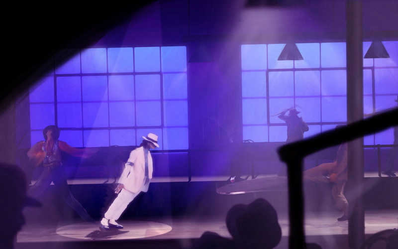 performance, full length, dancing, arts culture and entertainment, adult, indoors, young adult, night, blurred motion, stage - performance space, michael