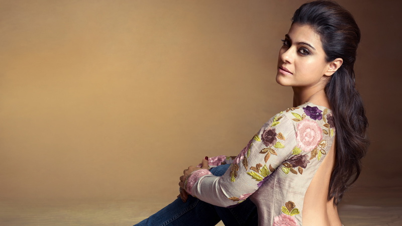 Vogue India, Kajol, Fashion, Manish Malhotra, 2K