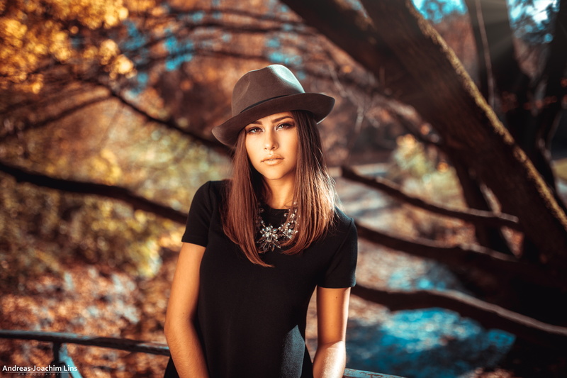 5K, women, hat, trees, depth of field, portrait, straight hair, brown eyes, river, Andreas-Joachim Lins