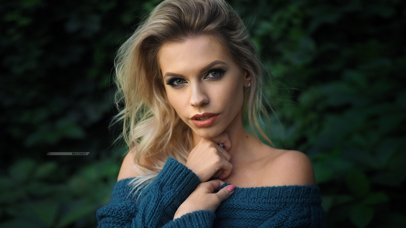 sweater, 720P, Dmitry Belyaev, blonde, portrait, depth of field, pink nails, women