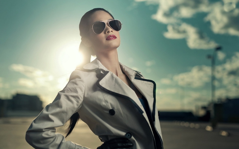 nature, trench coat, well-dressed, glasses, day, standing, 1080P, young adult, outdoors, model, cloud - sky, sunglasses, sunlight, adult, young women