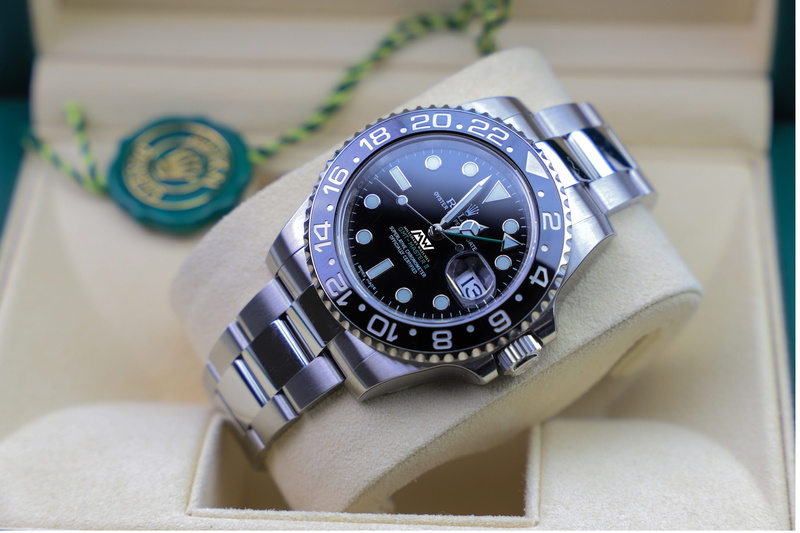personal accessory, audemars piguet, instrument of time, accuracy, royalty, clock, luxury, indoors, 2K, high angle view, number, datejust, close-up, style