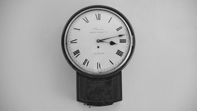 circle, checking the time, Analogue, studio shot, wall clock, vintage, wristwatch, wall - building feature, copy space, round, timepiece, accuracy, accurate
