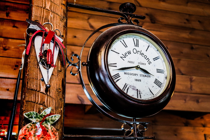 built structure, still life, vintage, analog, 5K, antique, number, time, framed, new, orleans, clock Face, architecture, table, clock, old, history, retro Styled
