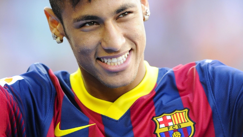  fifa, happiness, clothing, jr, looking, neymar, portrait, casual clothing, lifestyles, young adult, looking at camera, young men, emotion, close-up