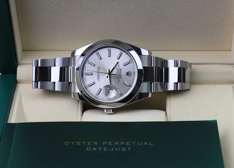 tudor, minute hand, exclusive, information, instrument of time, alarm clock, breitling, watches, wall clock, rolex datejust, still life, western script