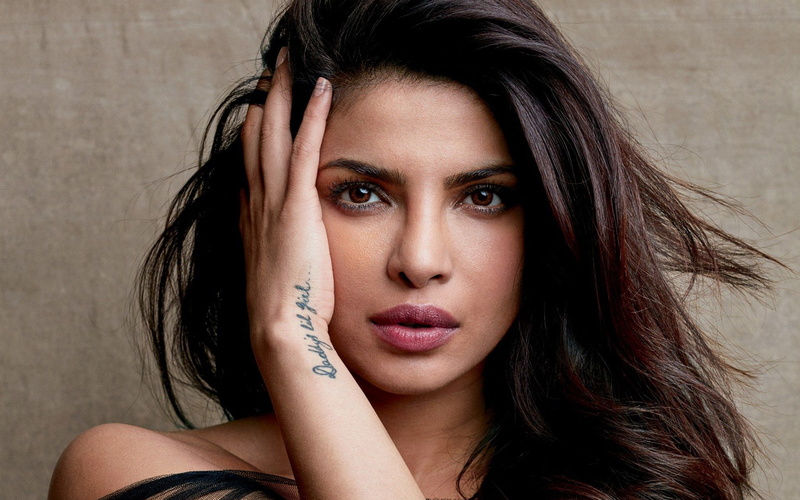 portrait, hair, 1080P, one person, close-up, beauty, women, Bollywood, hairstyle, human face, brown hair, Priyanka, indoors, Chopra, 2017, adult, young adult