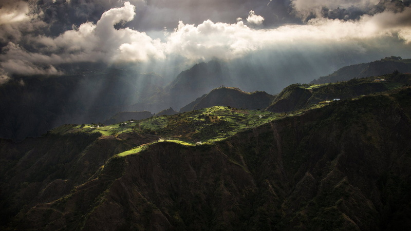 sun rays, cliff, mountains, clouds, 1080P, nature, trees, landscape, field