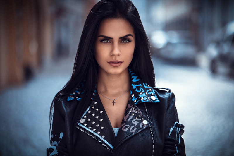 women, leather jackets, necklace, portrait, depth of field, 1080P, Marlen Valderrama Alvaréz